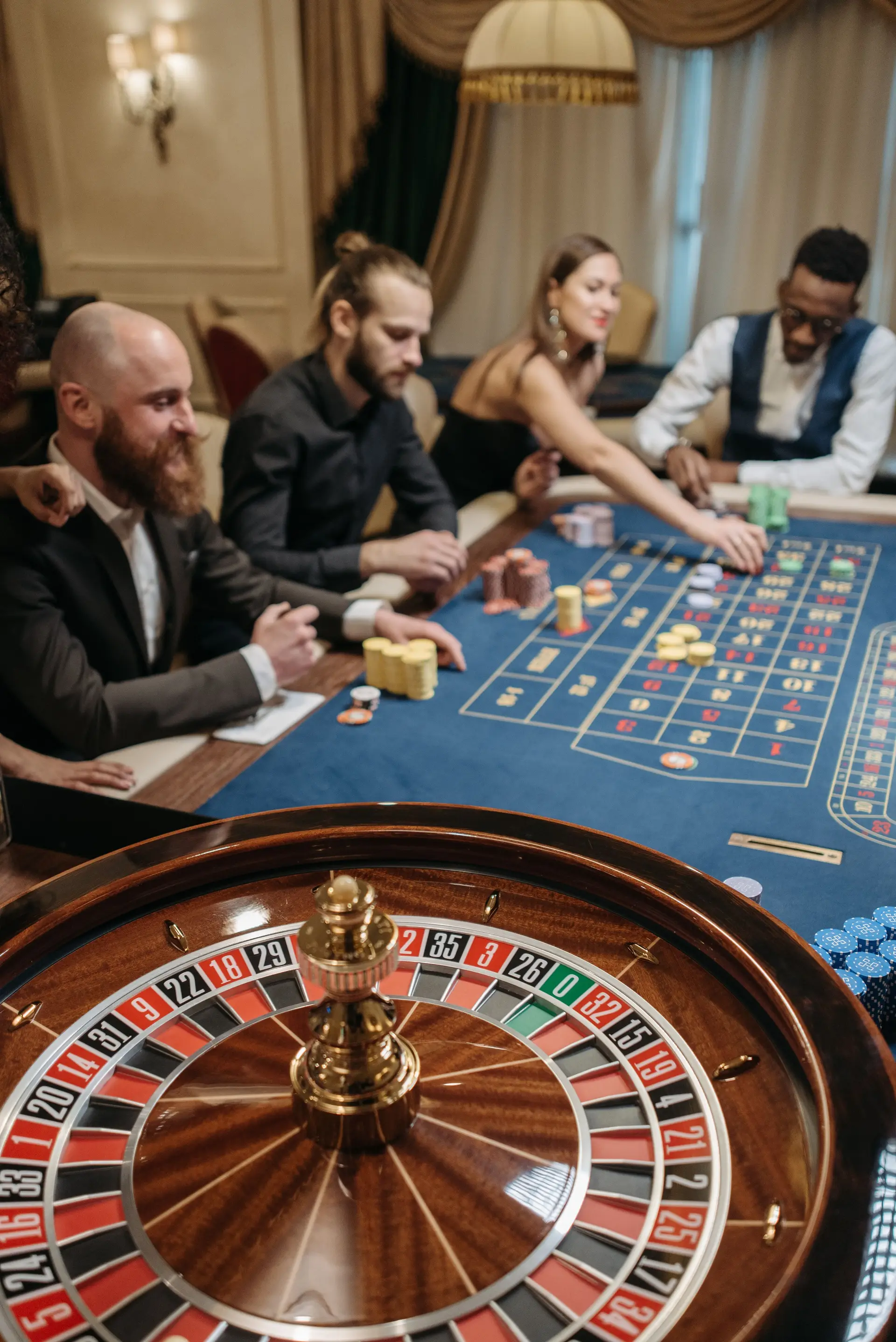 Gjester i casinoet